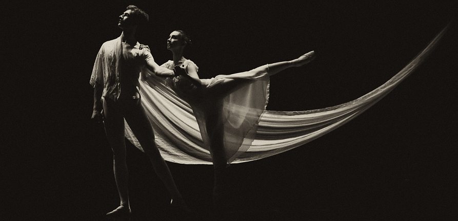 The Power of Music in Pole Dance: A Guide to Soundtracking Your Movement
