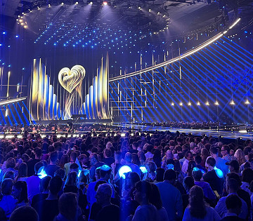 Behind the Glitter: What It Takes to Build the World’s Biggest Stage