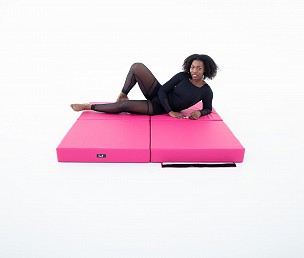 Lupit crash mat square, multi-use, Premium, pink, D 1500mmx 1500mm, T 120 mm (available only in Europe)